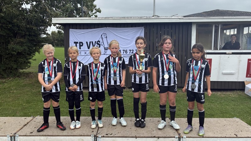 Køges U9 og U10 Piger til jubilæumsstævne hos Ørslev GIF