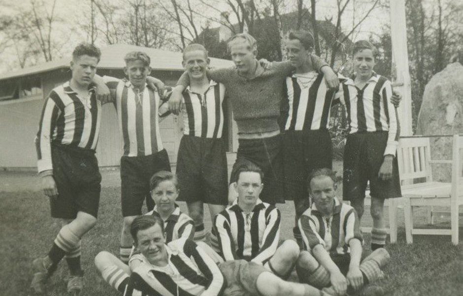 Køge Hold I Lovparken I 1930 Erne