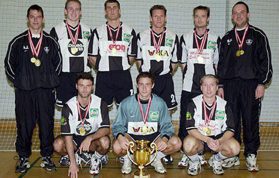 DM Indefodbold 2000 2001